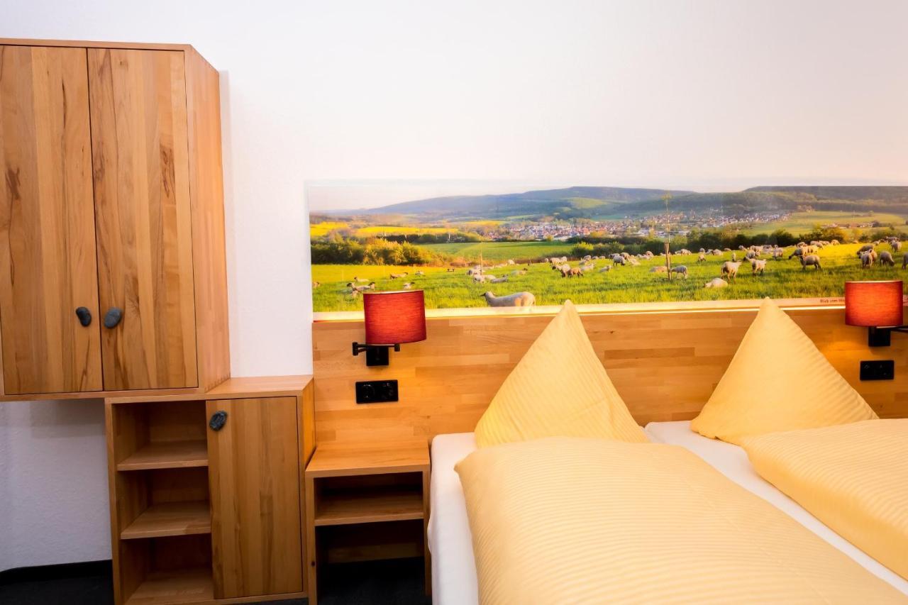 Wohlfuehlhotel Im Schlosspark - Self Checkin Willebadessen Ngoại thất bức ảnh