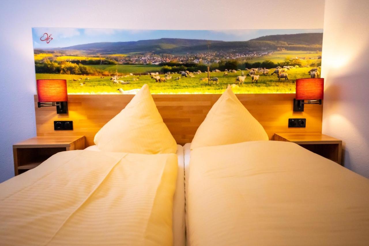 Wohlfuehlhotel Im Schlosspark - Self Checkin Willebadessen Ngoại thất bức ảnh